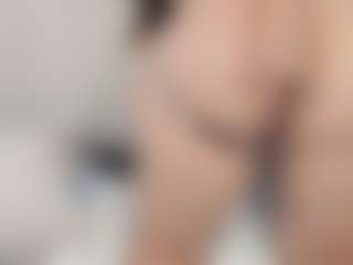 Live cam show with clarette - Blonde Hair on sexylivex.com