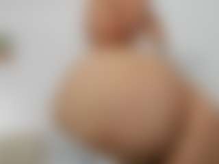 clarette's Live Sex Cam Show