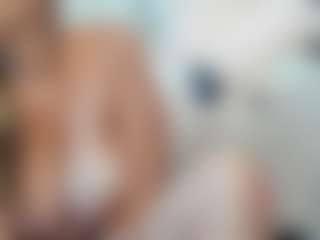 Live cam show with clarette - BBW HD on Camsoda