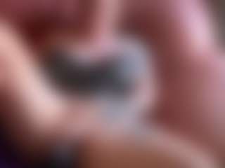 Live cam show with kisicaxx - Blue Eyes on liverealitysex.com