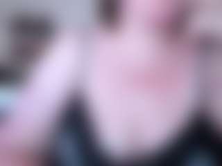Live cam show with kisicaxx - Slave on Gym Cam Girls