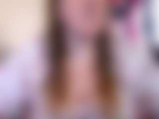 Live cam show with kisicaxx - Play on https://playwithruby.com