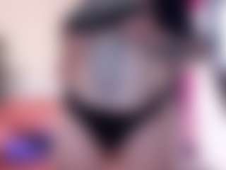 Live cam show with kisicaxx - Play on Uber Horny