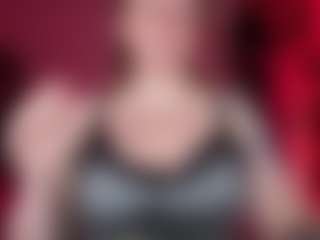 Live cam show with kisicaxx - Hairy Pussy on livesuperchat.net