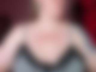 Live cam show with kisicaxx - Bush on Camsoda