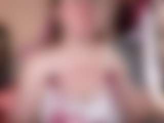 Live cam show with kisicaxx - Strapon on camwithhim.com