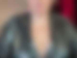 Live cam show with kisicaxx - Workout on realtime-chat