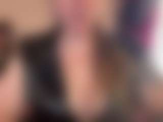 kisicaxx's Live Sex Cam Show