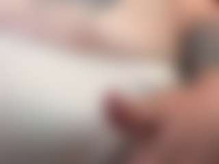 Live cam show with kisicaxx - Slave on LiveSexCams6