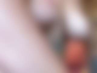 Live cam show with kisicaxx - Glasses on Camsoda