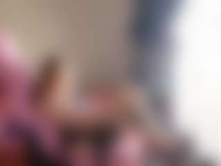 Live cam show with kisicaxx - Blue Eyes on Camsoda