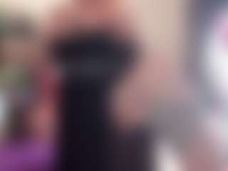 kisicaxx's Live Sex Cam Show