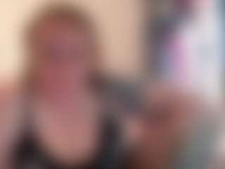 kisicaxx's Live Sex Cam Show