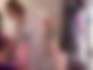 Live cam show with kisicaxx - Glasses on CSO-WL