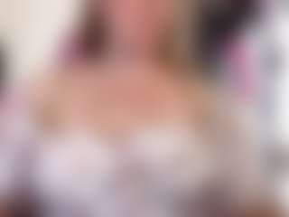 Live cam show with kisicaxx - White MILF on fapnchat | netherlands