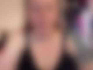 kisicaxx's Live Sex Cam Show