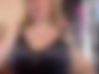 Live cam show with kisicaxx - Hairy on SinfulBabes