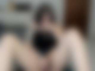 Live cam show with brookemiss - Deepthroat on Mixed Magazine Live