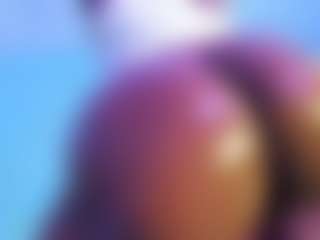 Live cam show with Emiily_Lovex - Ebony on Soda Cam