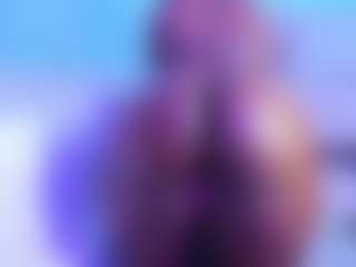 Live cam show with Emiily_Lovex - Squirt on Free Soda