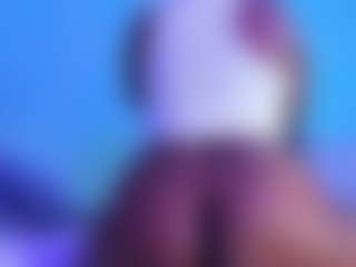 Live cam show with Emiily_Lovex - Nature on Camsoda