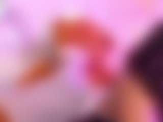 Live cam show with Emiily_Lovex - Ebony Squirt on Camsoda