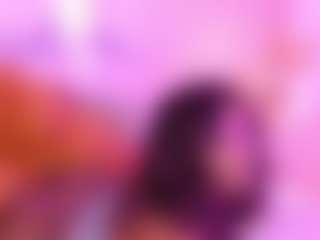 Live cam show with Emiily_Lovex - Flexible on Camsoda