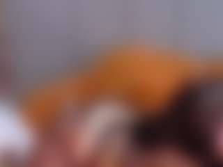 Live cam show with Emiily_Lovex - Black HD on Camsoda