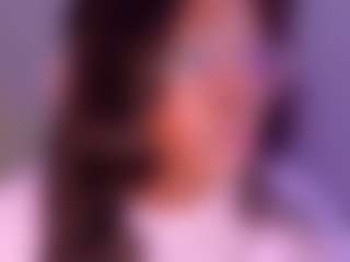 Live cam show with Emiily_Lovex - Ebony on Camsoda | colombia