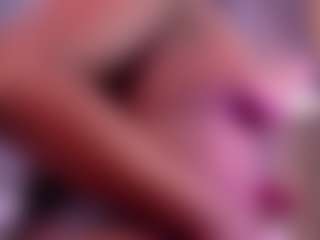 Live cam show with Emiily_Lovex - Ebony Lovense on madthumbs