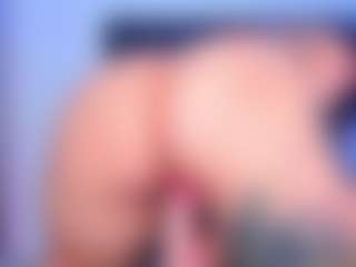 Live cam show with lilithrosee - Sexy on Uber Horny