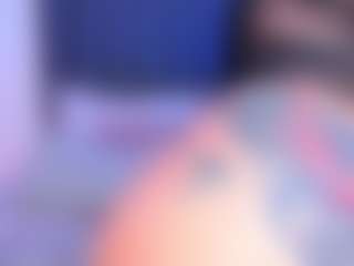 Live cam show with lilithrosee - Squirt on Camsoda