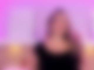 Mia Hot's Live Sex Cam Show