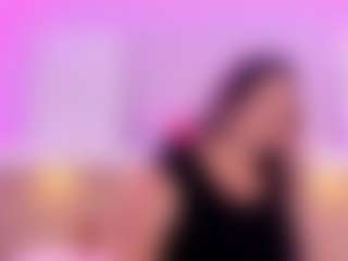 Live cam show with Mia Hot - Facesitting on instabang