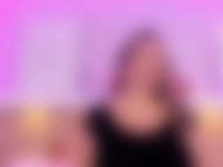 Live cam show with Mia Hot - Blonde Hair on livesuperchat.net