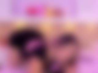 Live cam show with Mia Hot - Blonde Hair on Camsoda