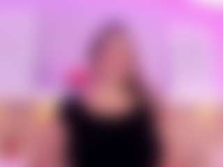 Live cam show with Mia Hot - Blonde Hair on pussylord.com