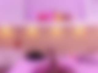 Live cam show with Mia Hot - MILF on fapnchat