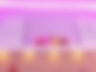 Live cam show with Mia Hot - Oil on instabang