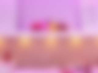 Live cam show with Mia Hot - Blonde Hair on Latina Girls