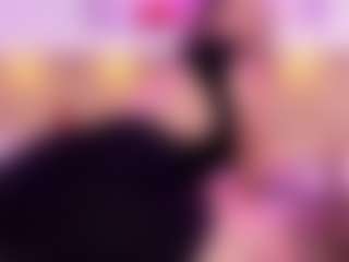 Live cam show with Mia Hot - Anal on alttransgirls