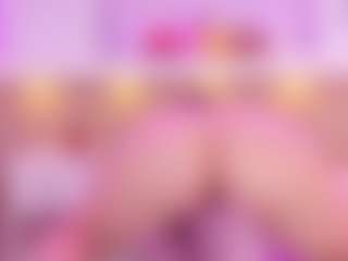 Live cam show with Mia Hot - MILF on Adult Interactions