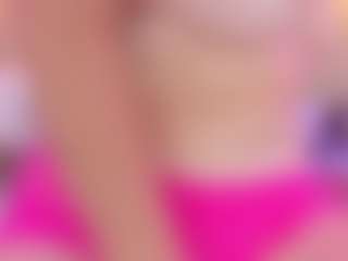 Mia Hot's Live Sex Cam Show