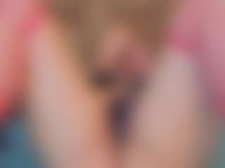 Mia Hot's Live Sex Cam Show
