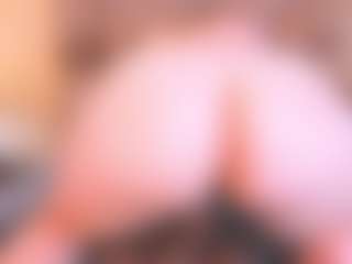 Mia Hot's Live Sex Cam Show