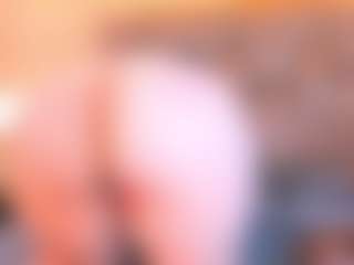 Live cam show with Mia Hot - BBW on CamwithHer