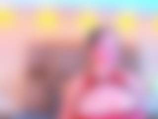 Mia Hot MILF webcam performer live streaming