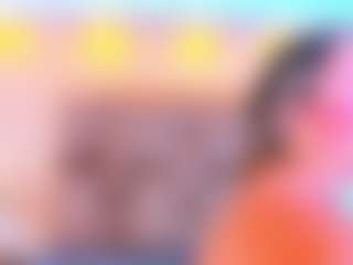 Live cam show with Mia Hot - Fingering MILF on livesuperchat.net