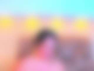 Mia Hot MILF webcam performer live streaming