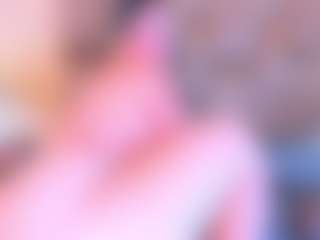 Live cam show with Mia Hot - Flirt MILF on livesexfox.com